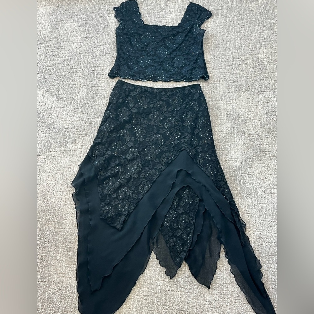 Womans 2 Piece Vintage Basix II Black Beaded  Top and Waterfall Skirt Sz…